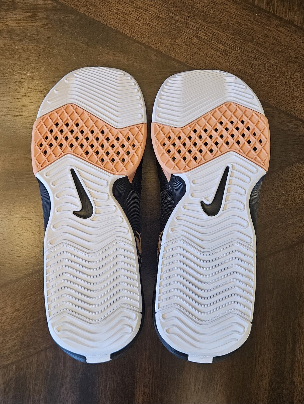 Nike LeBron Witness VIII Men's Basketball Shoes - Picture 8 of 9
